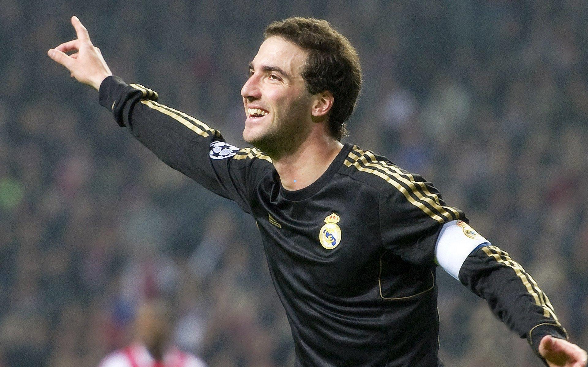 足球彩票-爱德华兹赛后坦言，犯规困扰前状态正佳，无奈节奏遭打断